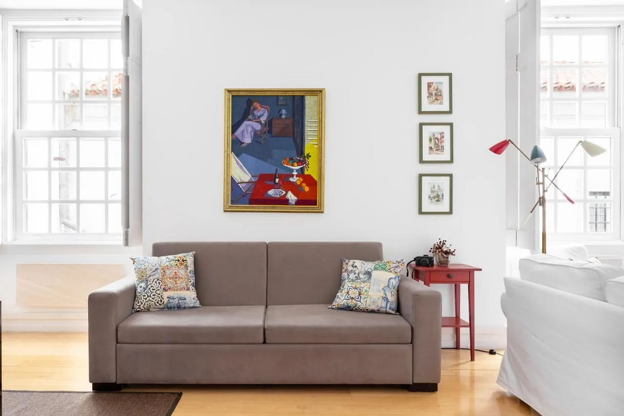 ליסבון Chiado Apartments By Courtesy Morning
