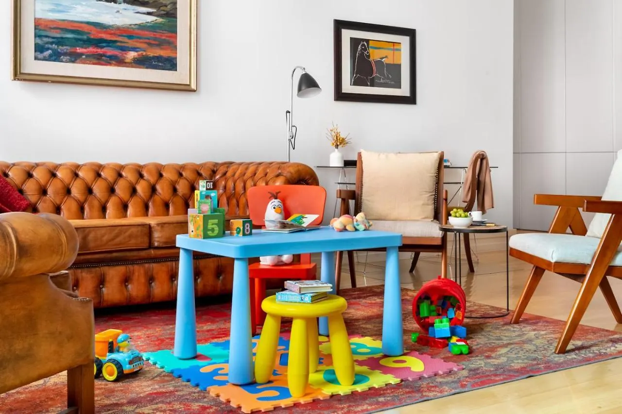 ליסבון Chiado Apartments By Courtesy Morning